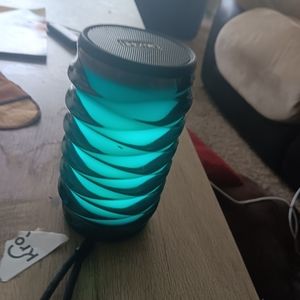 Bluetooth speaker
